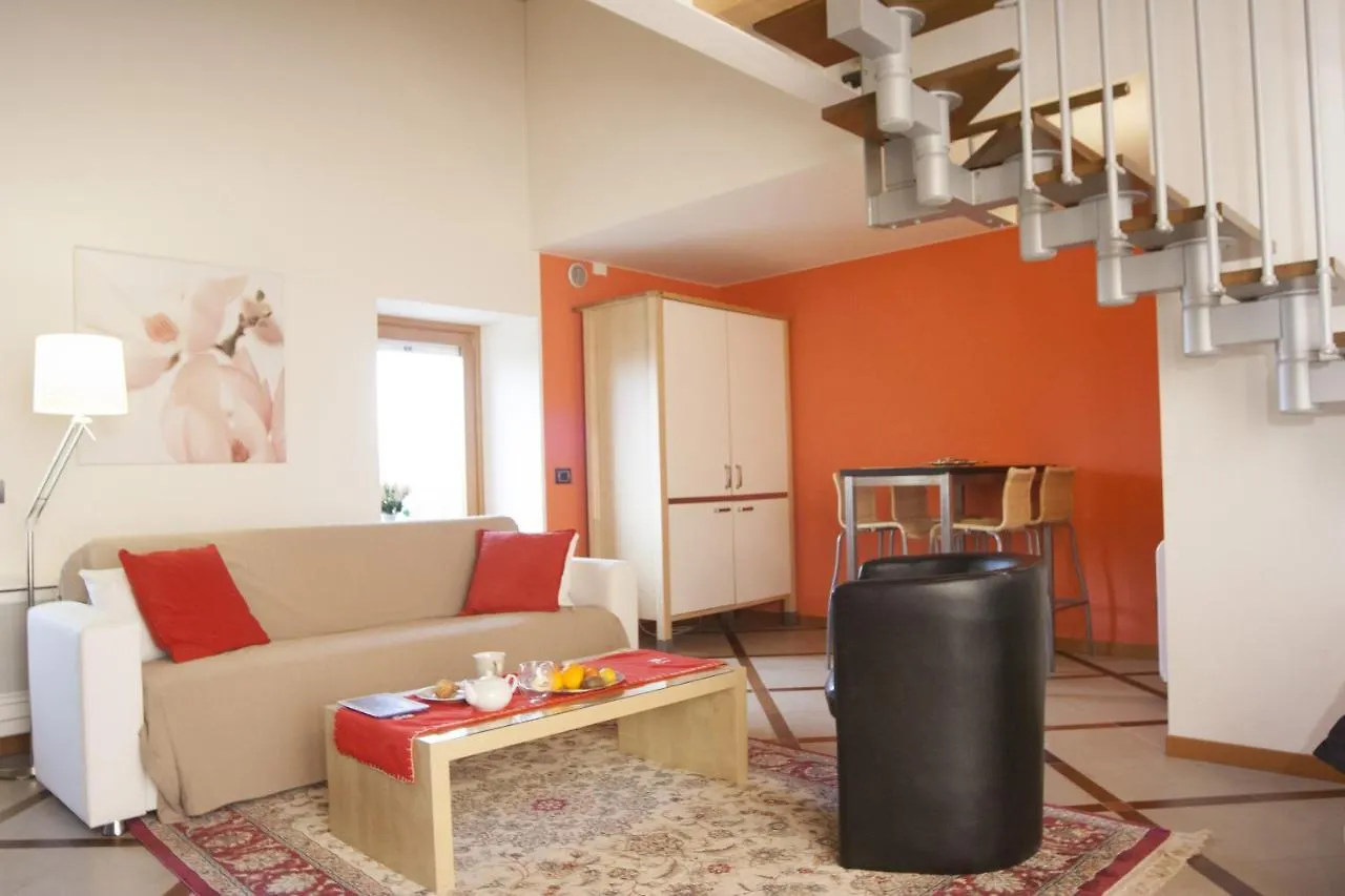 Marco Polo Suite Vittorio Veneto 4*,