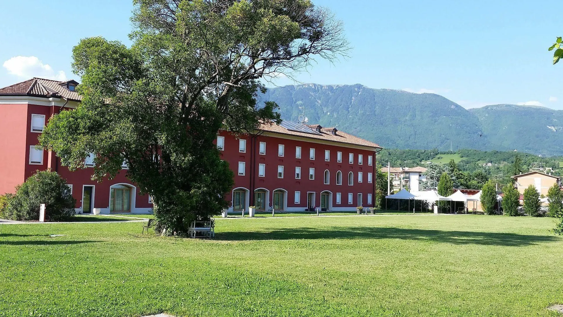 Marco Polo Suite Vittorio Veneto Hotel